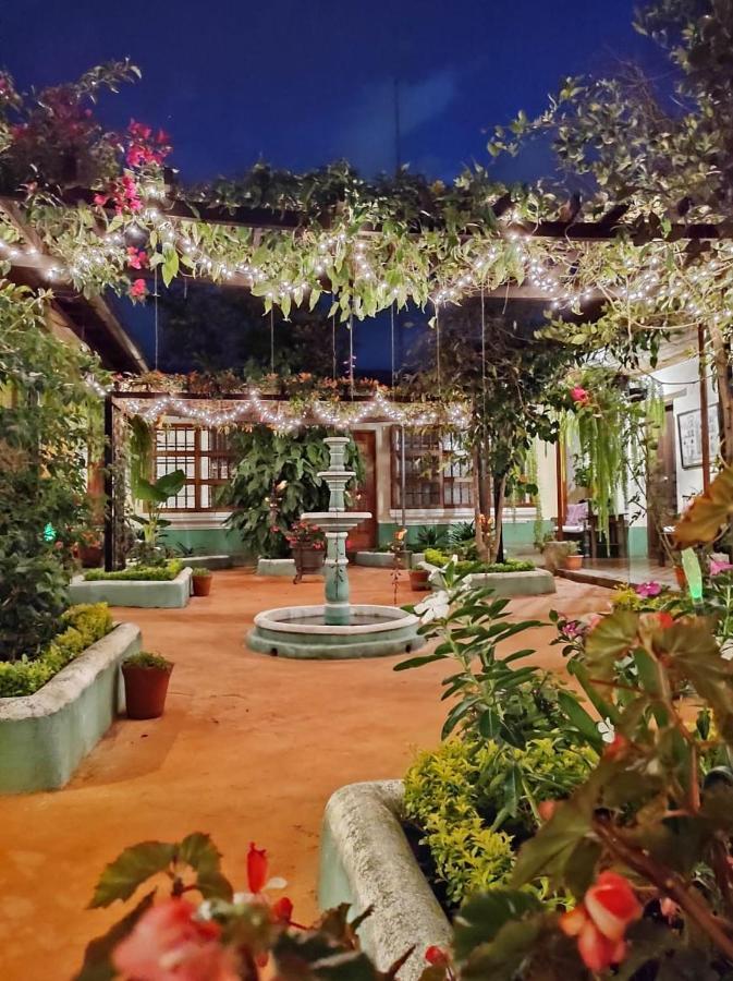 אנטיגואה גואטמלה Hotel Palacio Chico 1948 מראה חיצוני תמונה